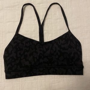 Lululemon Flow Y Nulu Bra